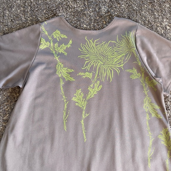 East Honolulu clothing company Dress - Picture 6 of 8